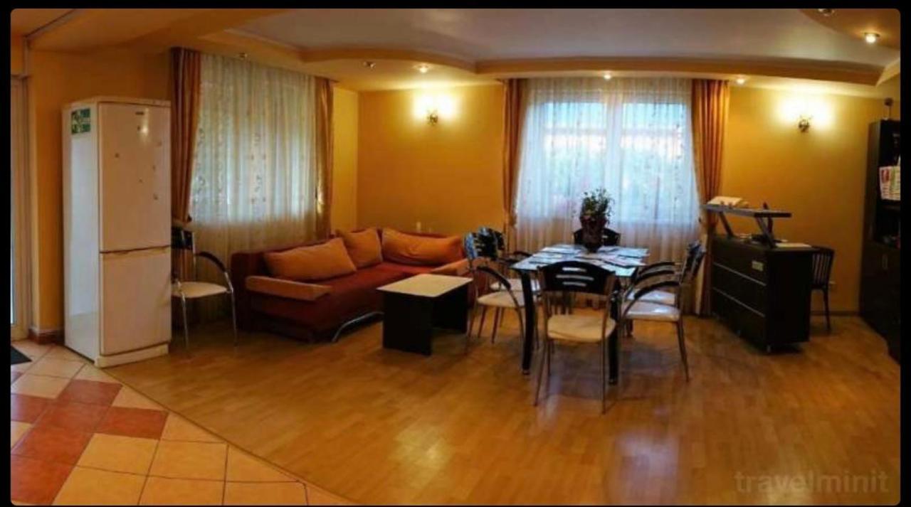 Cazare Ieftina Piatra Neamţ Exterior foto